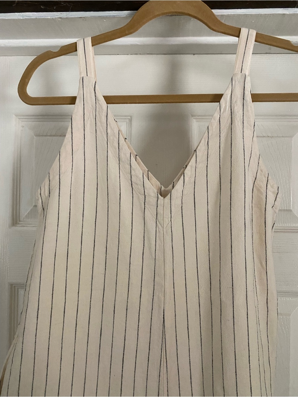 Uniqlo Women's Linen Blend Jumpsuit Beige Wide-Leg Striped with Pockets Size S - Picture 2 of 3